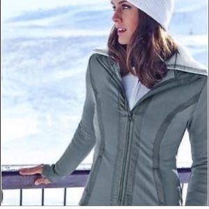 Athleta NWOT Verbier Jacket in Gray